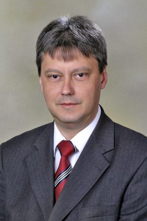 ПОРТРЕТ НА Г-Н ЧАКЪРОВ