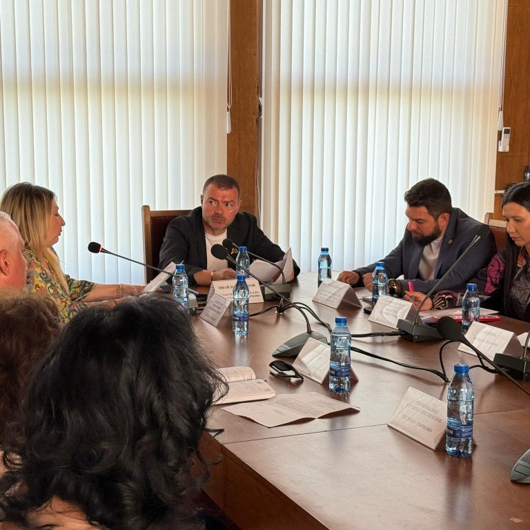 716cf9f8-98a0-477f-baf2-efbfaa768e4d