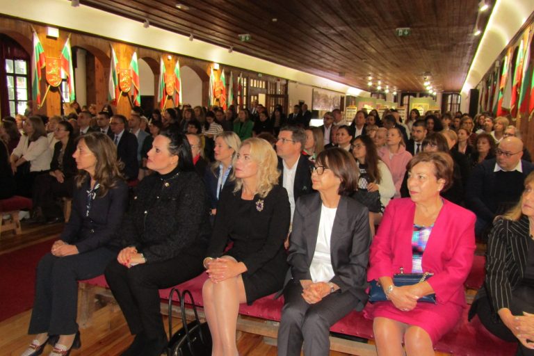 552919877_1151395396920724_4547072580610362669_n